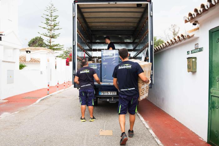 Mudarse a Dubái sin enviarlo todo: el caso de una tienda de decoración